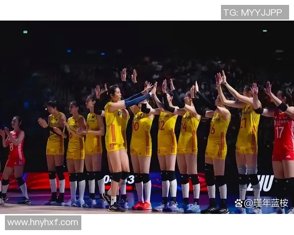 赛后分析:上海排球队与重庆排球队的团队协作表现及其影响因素探讨 赛后分析:上海排球队与重庆排球队的团队协作表现及其影响因素探讨